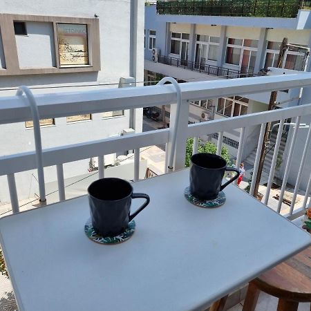 Betty'S Central Apartment أليكسانثيربوليس المظهر الخارجي الصورة