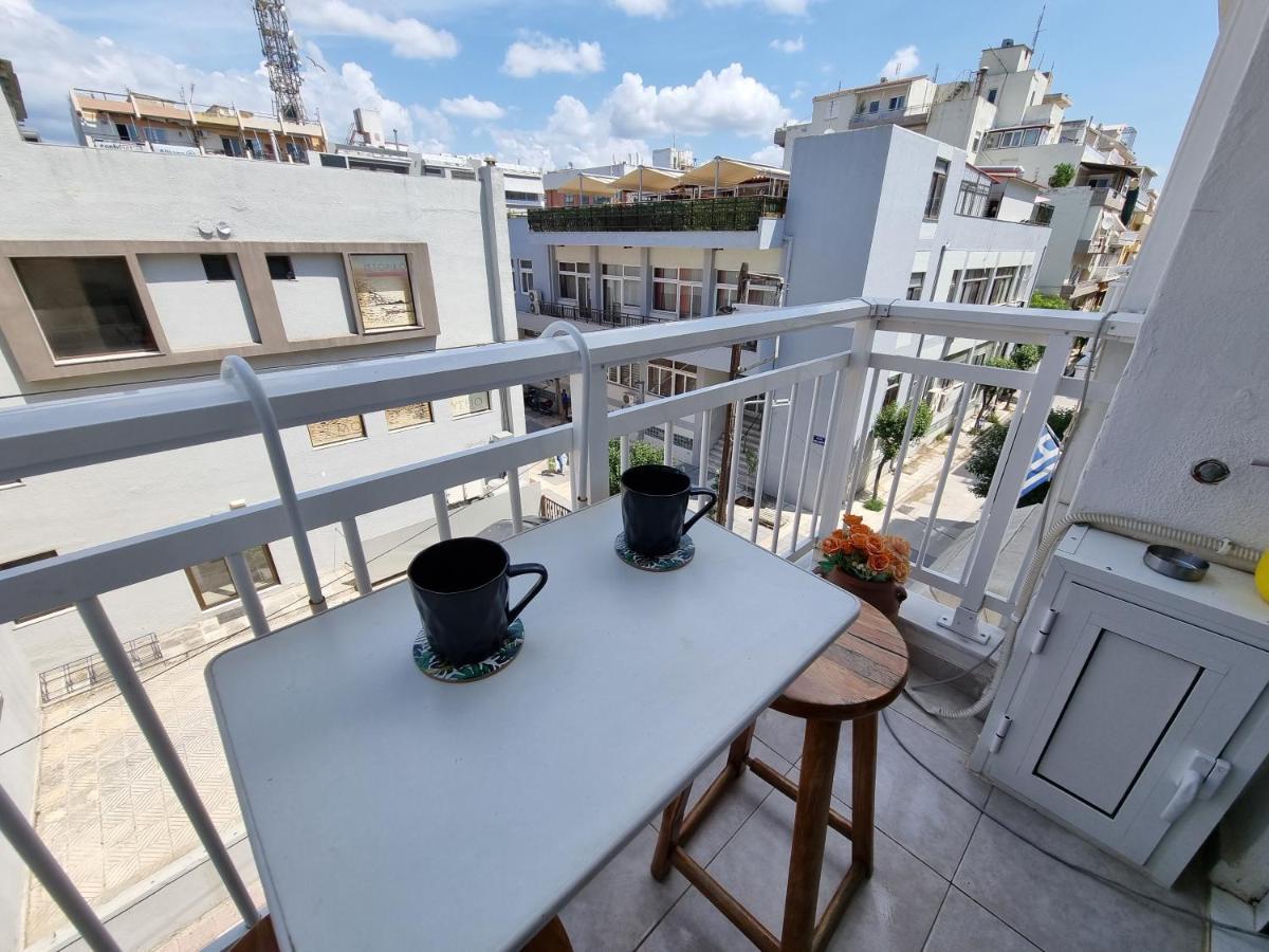 Betty'S Central Apartment أليكسانثيربوليس المظهر الخارجي الصورة