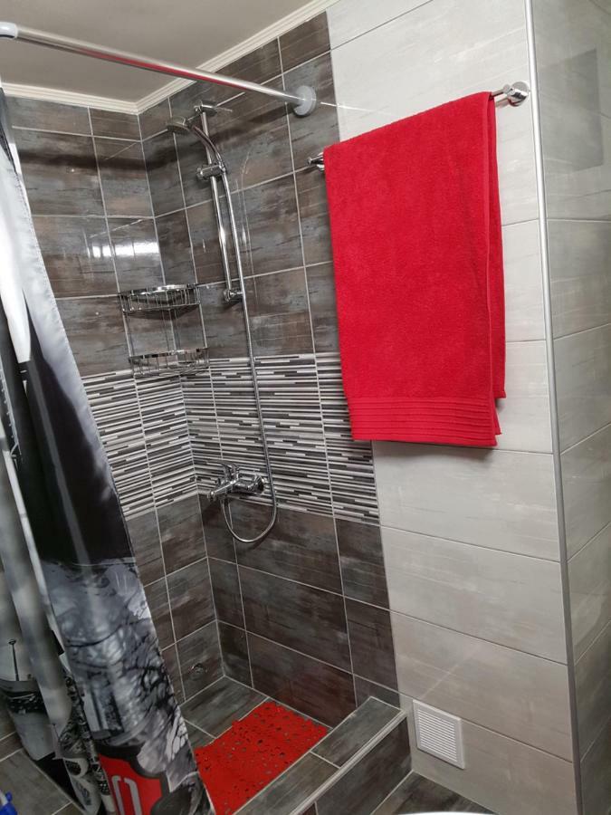 Betty'S Central Apartment أليكسانثيربوليس المظهر الخارجي الصورة