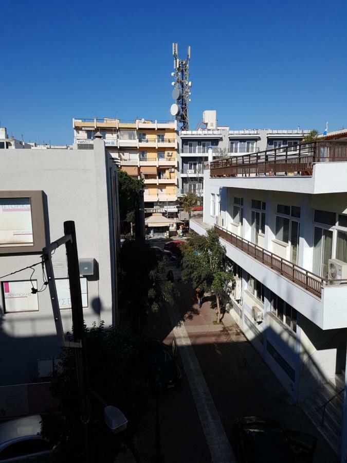 Betty'S Central Apartment أليكسانثيربوليس المظهر الخارجي الصورة